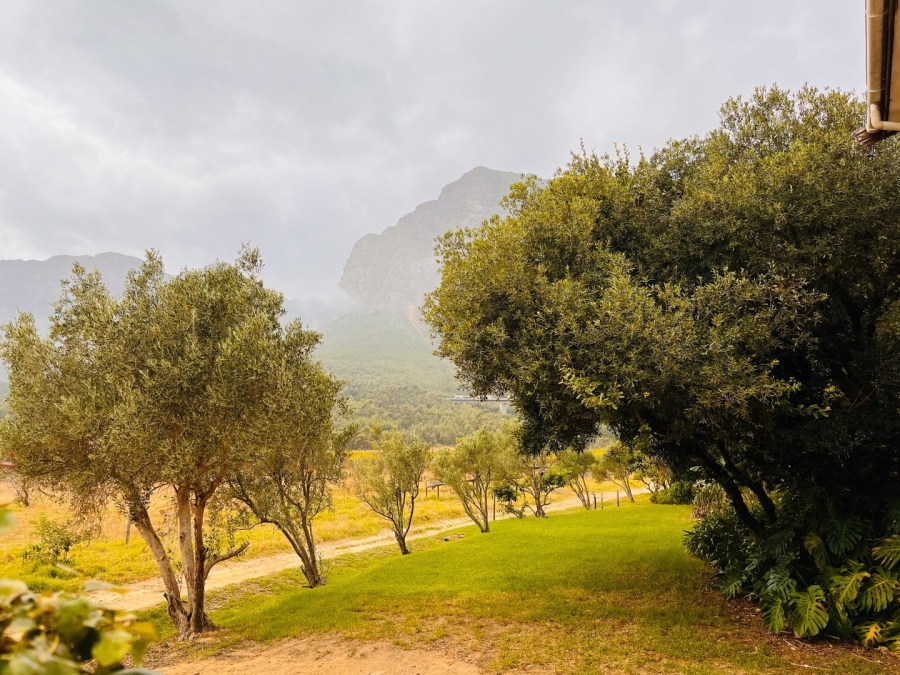 3 Bedroom Property for Sale in Klein Drakenstein Western Cape